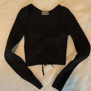 Urban Outfitters Black Long-Sleeved Crop Top